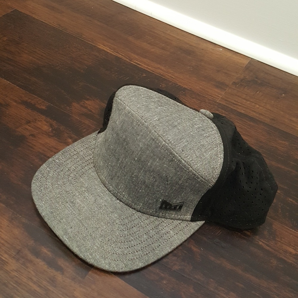 Melin hat